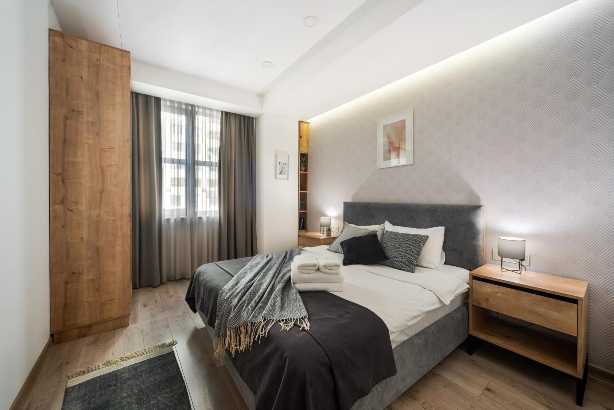 Thames Apartment By Downtown Inn, City Center Erevan Exterior foto